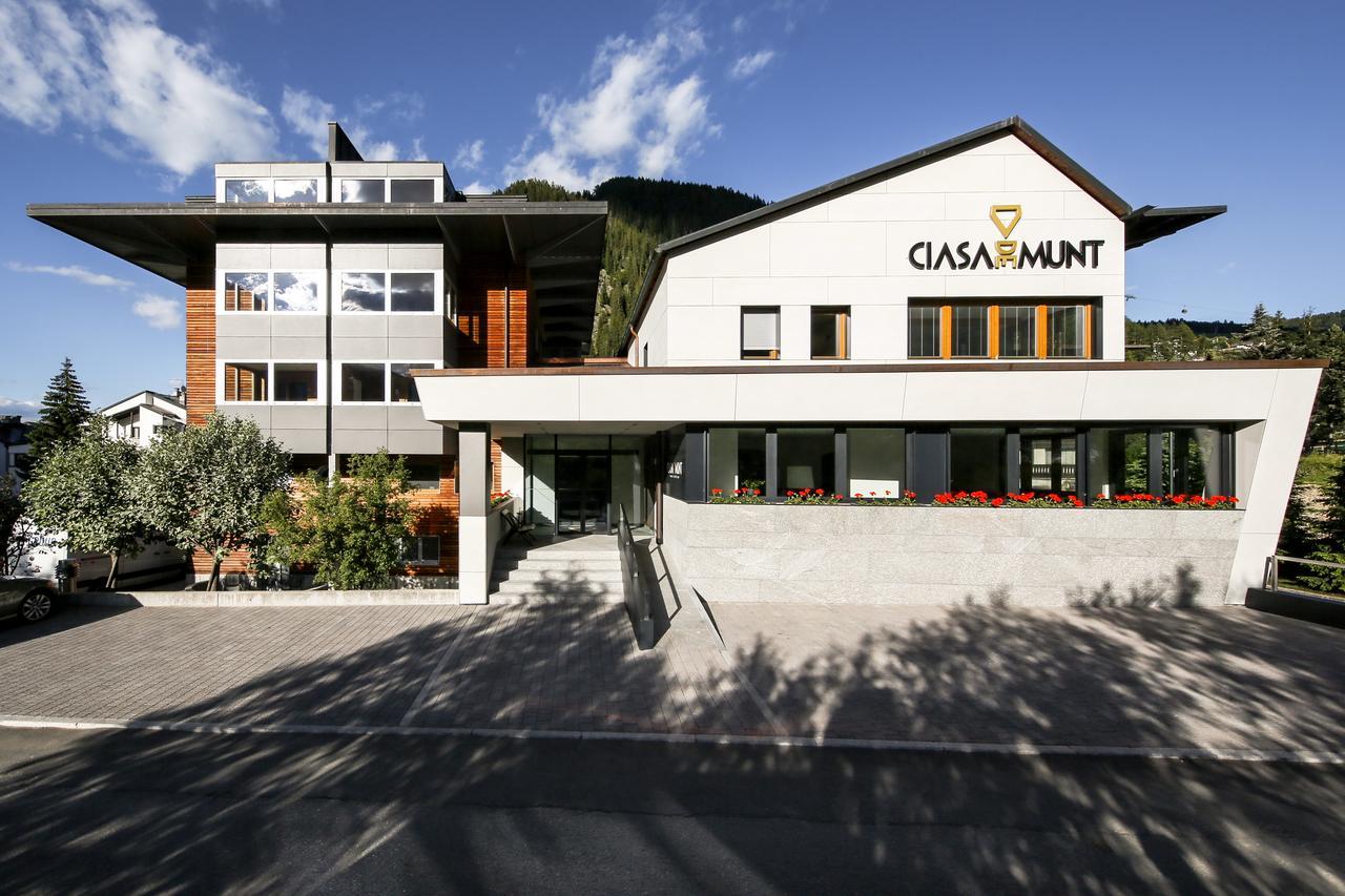 Hotel Ciasa De Munt Lifestyle Living Corvara In Badia Esterno foto